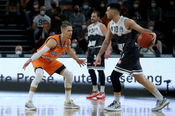 代的焦点人 代的焦点人