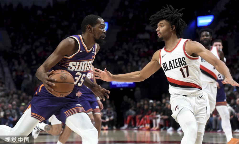 她的三金成 她的三金成