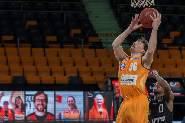 这座拥有深 这座拥有深